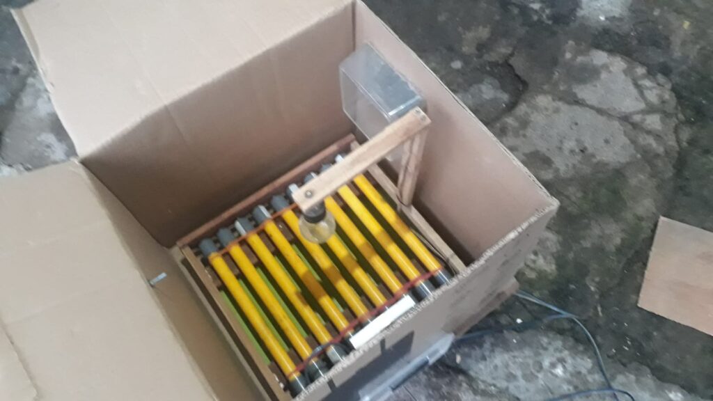 WhatsApp-Image-2025-02-02-at-18.31.54-1024x576 Mesin Penetas dari Bahan Bekas