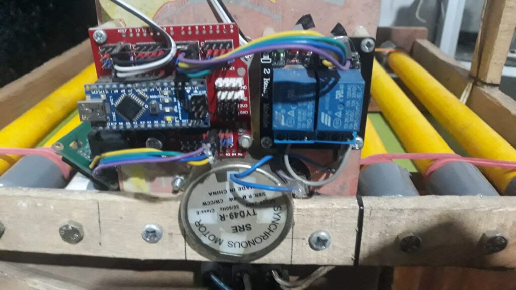 WhatsApp-Image-2025-02-02-at-18.32.14-1024x576 Mesin Penetas dari Bahan Bekas